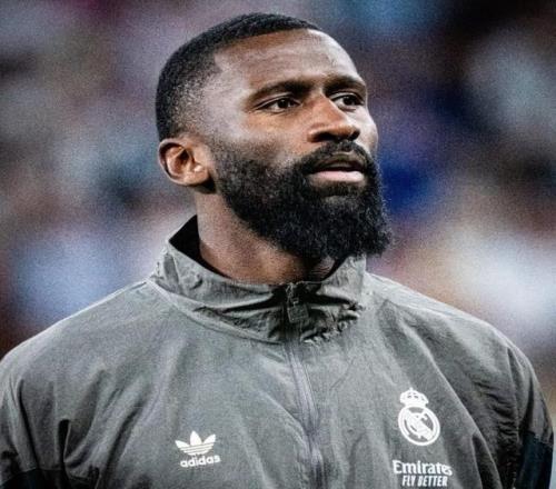 王媛媛直面,争议,诚认短板,Bet365直播中心,体育直播,赛事直播,实时数据,体育平台,直播观看